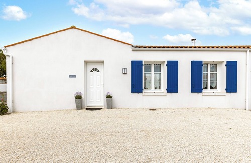 Cheray House | Villa Clos des Lavandes Oléron classé 4 étoiles - spacious, bike path, free WiFi
