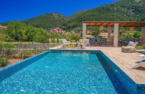 Sami Villa | Villa Claire Sami - Three Bedroom Villa, Sleeps 6