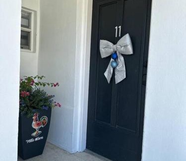 East Little Havana Apartment | Villa Clara Blue-Little Havana