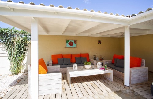 Grote Berg Villa | Villa Cle - Curaçao with beautiful tropical garden and private pool