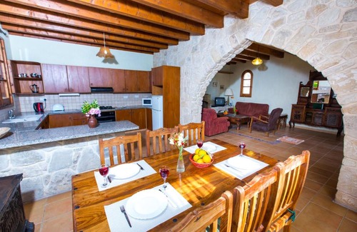 Miliou Villa | Villa Clementina