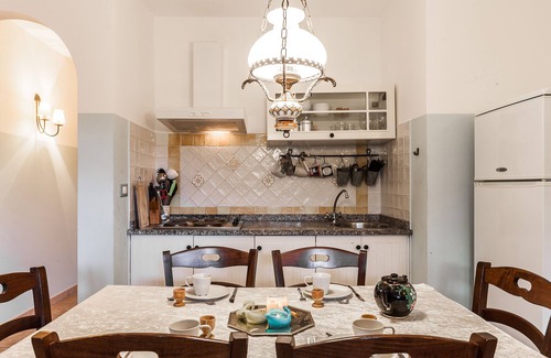Fara in Sabina Apartment | Villa Collebelvedere - Apartament East - Home Restaurant
