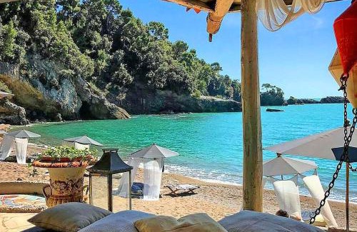 Castelnuovo Magra Villa | Villa Collina Del Sole 12 Pax by VILLASRETREATS