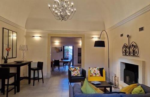 Trecastagni Villa | Villa con fascino antico e comfort moderno