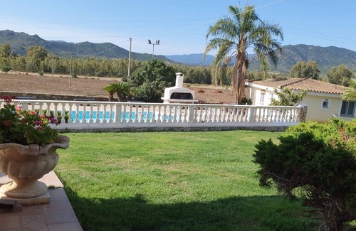 San Vito Villa | Villa con piscina a 12 min dalle spiaggie bianche e mare cristallino di costarei