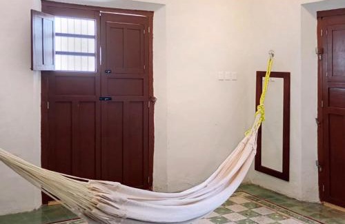 Centro Bed & Breakfast | Villa con piscina para 6 personas en camas y 2 Hamacas Ado 69