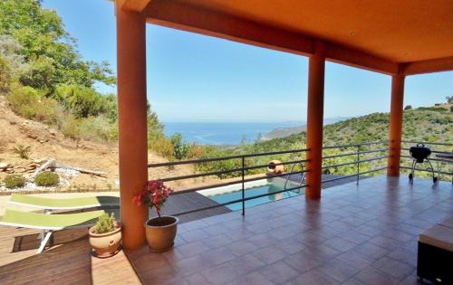 Villanova House | Villa Confina