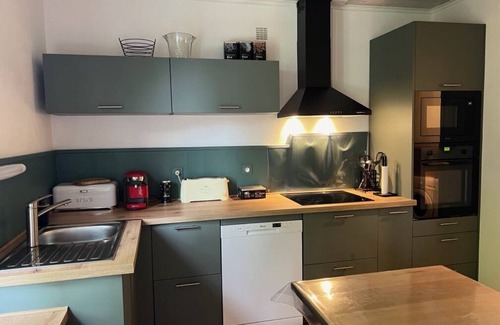 Salles Apartment | Villa confortable avec grande terrasse