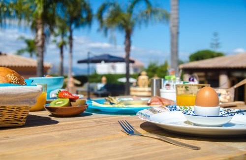 Pinos de Alhaurin Bed & Breakfast | Villa Conmigo Bed & Breakfast