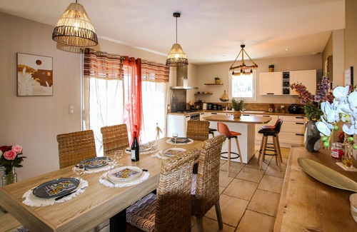 Mormoiron House | Villa contemporaine Provençale