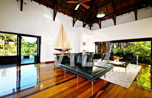 Bel Ombre Villa | Villa Corallia, Tropical Villa