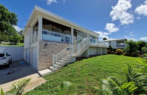 Trois-Rivieres Villa | Villa Corazon