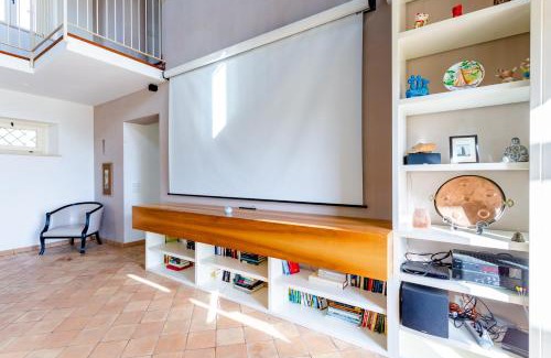 Jesi Villa | Villa Corte degli Ulivi