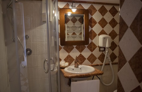 Padula Hotel | Villa Cosilinum