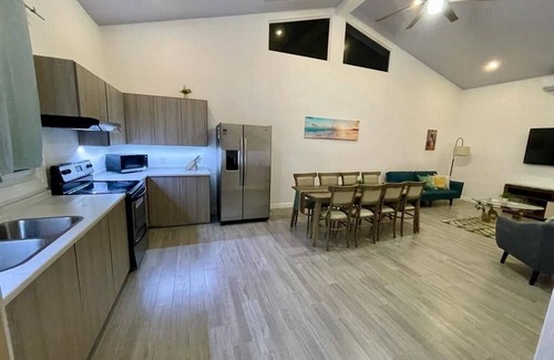 Parrita House | Villa Cielo, Casa de Playa Frente al mar