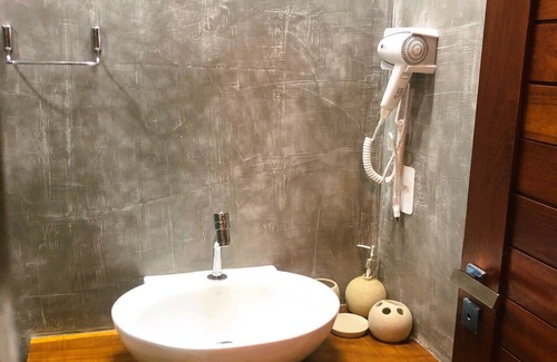 Vila da Trinta Hotel | VILLA CRIS