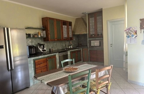 Masainas Bed & Breakfast | Villa Cristina - Triple Room with Shared Bathrooms