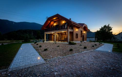 Brusane Villa | Villa D-IKA