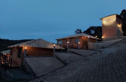 Conceicao do Ibitipoca Ski Chalet | Villa da Serra Ibitipoca chalé família - 700m do centrinho