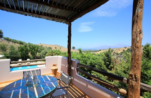 Faistos Villa | Villa Dafni