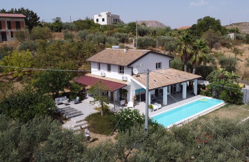 Agrigento Villa | Villa Dali . Modern house, panoramic view, pool 16mX3