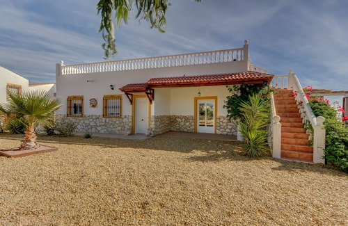Albox Apartment | Villa Damara, luxury holiday apartment Granada, for a relaxing holiday!