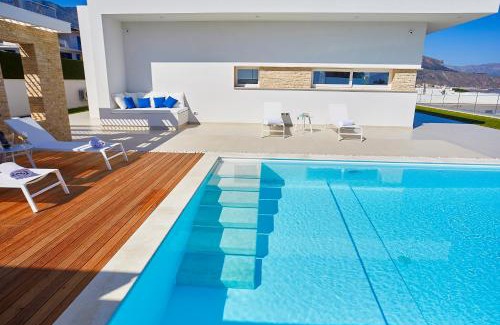 Alcamo Marina Villa | VILLA DARDA con piscina e 3 camere da letto