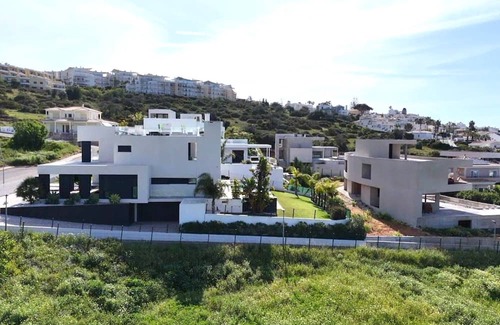 Vale de Santa Maria Villa | Villa das Amendoeiras by HelloVacations