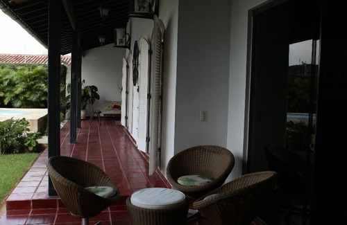 Cibratel I House | Villa das Flores Space