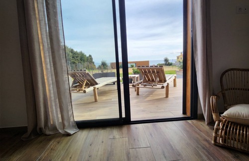 Bravone Villa | Villa de 100 m² les Pieds Dans L'eau Avec sa Piscine Privée