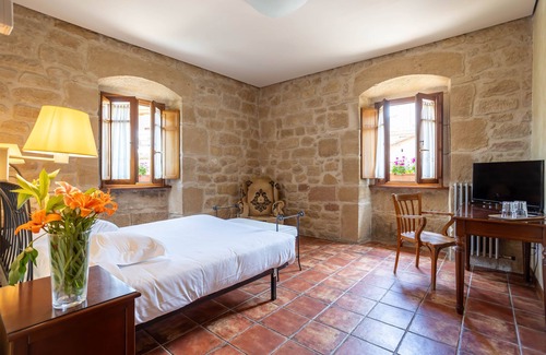 Abalos Hotel | Villa de Abalos
