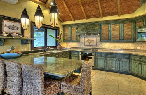 Dominical House | Villa de Agua: Ultra-Luxury Balinese Ocean-View Villa w/4 Master Bedrooms!