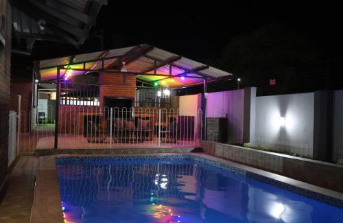 Francistown House | Villa de Chazha Guesthouse