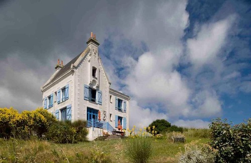 Le Palais Bed & Breakfast | Villa de Jade