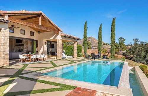 Temecula House | Villa de la Sky Ranch Sprawling Tuscan Villa in Wine Country