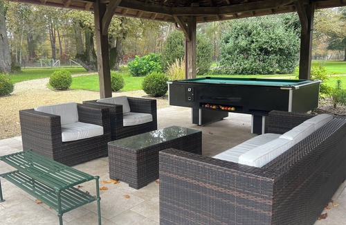 Nouan-le-Fuzelier Villa | Villa de lux Avec Piscine Intérieure Chauffée 1h30 de Paris