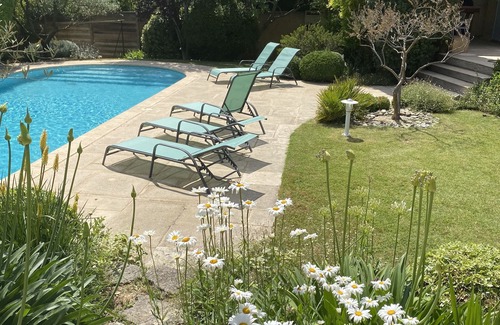 Puyvert House | Villa de Rêve à Puyvert, Your Haven of Peace in the Heart of the Luberon