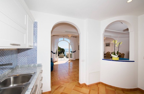 Laurito Villa | Villa De Rosa an oasis of peace and relax !