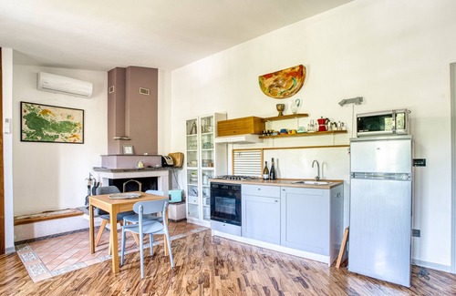 San Gemini Villa | Villa 'Dedalus - San Gemini' with Shared Terrace, Wi-Fi and Air Conditioning