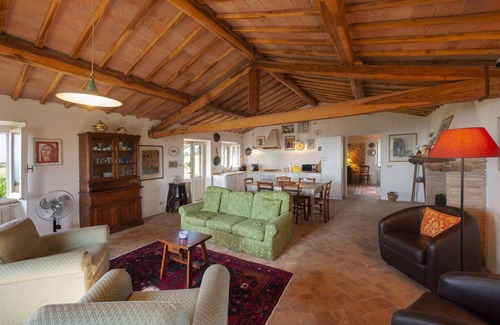 Todi Villa | Villa degli Artisti by MMega