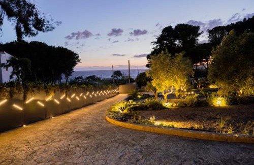 Monti D'arena-Bosco Caggione Villa | villa degli ulivi salento design resort