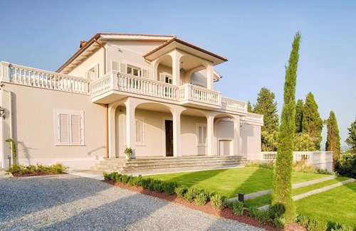 Vinci Villa | Villa dei Medici In Vinci, Tuscany