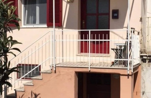 Rupoli Apartment | Villa del Monte - cosy apartment 1-2 pers. with garden - authentic italian life