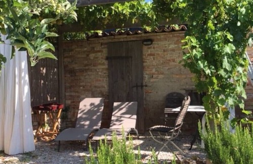 Rupoli Apartment | Villa del Monte - cosy apartment 1-2 pers. with garden - authentic italian life