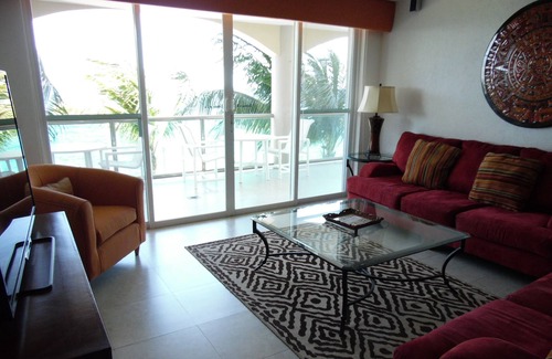 Colonia Andres Condo | VILLA DEL ARCOS - Beautiful Ocean Front Views - 4 Bedrooms - 2nd Floor