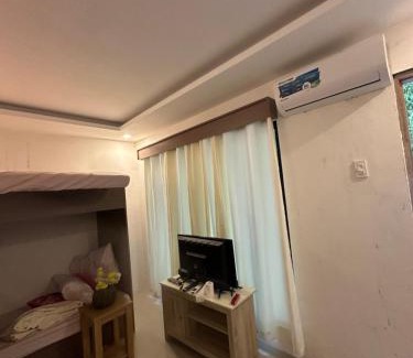 Carcar House | Villa del Sol 1 Barkada Rooms