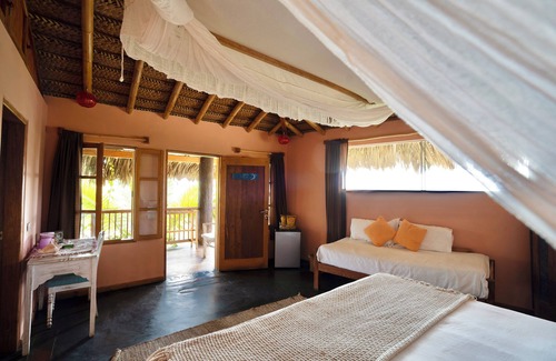 Mancora Bed & Breakfast | VILLA DEL SOL