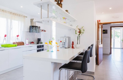 Bratulici Villa | Villa Delle Rondini in Central Istria with Whirlpool and Sauna for 8 persons