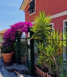 Solaro House | Villa delle Rose