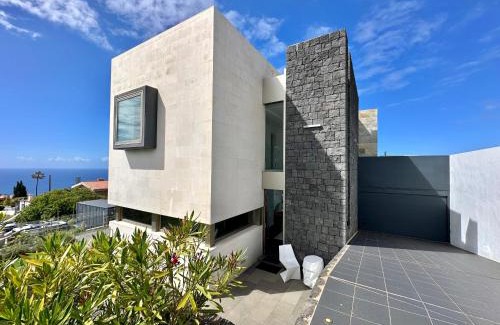 Tacoronte Villa | Villa Deluxe - Jardin del Mar y Cielo
